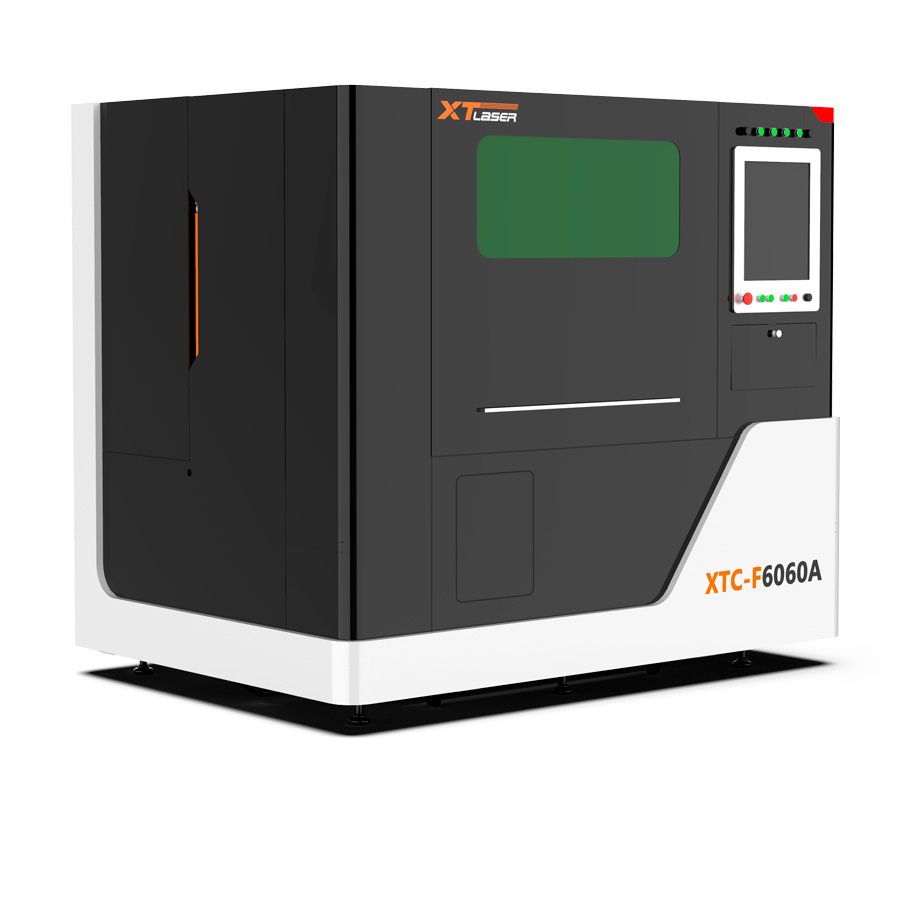 Фото Установка лазерной резки закрытого типа малый формат XTLaser